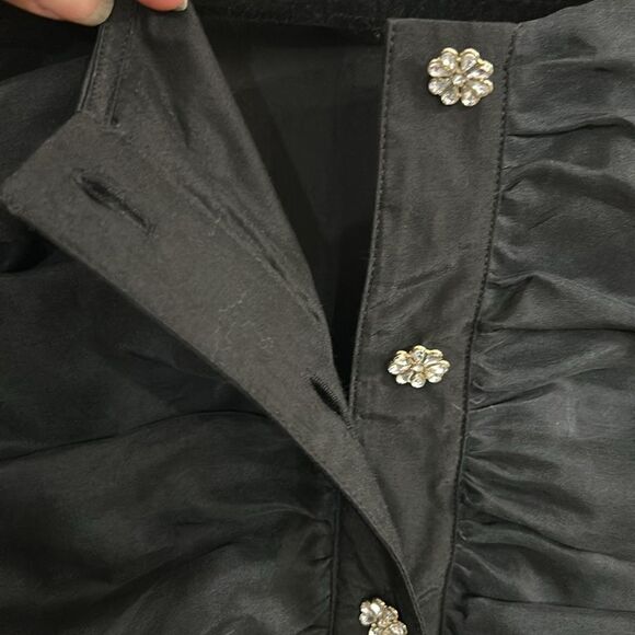 Kate Spade Ruffle Tuxedo Top - L - EUC - Picture 7 of 10